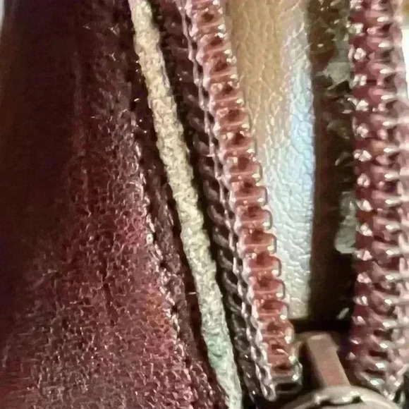 Me Too JuJu Ruffle Top Zip-Back Ankle Booties size 7 1/2 - Picture 16 of 16